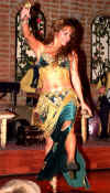 BellyDance.JPG (64830 oCg)